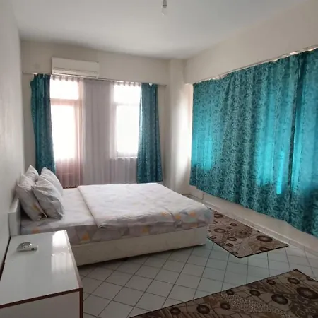 Karya Apartmanhotel *